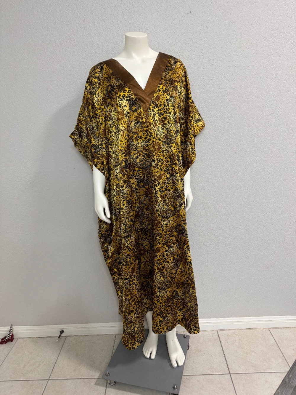 Vintage 70s Mrs. Roper Leopard Print Caftan